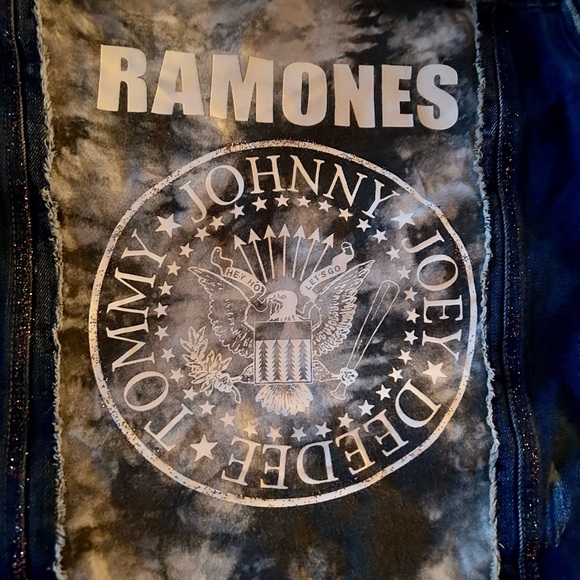 Custom ramones jacket - Picture 7 of 8